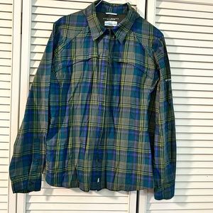 Columbia Womans Sun shirt